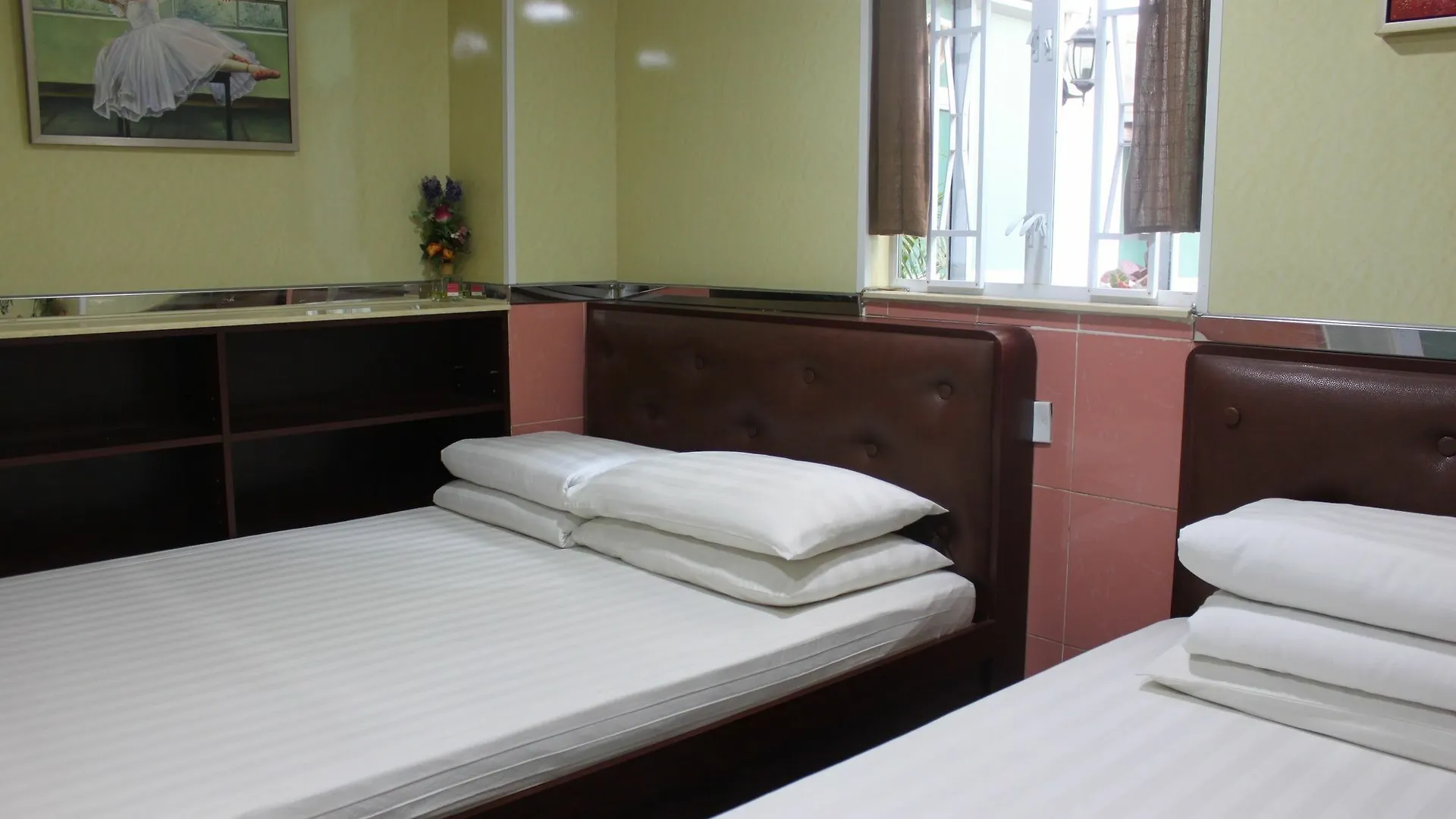 فندق Hoi Shing House كاولون بيت ضيافة